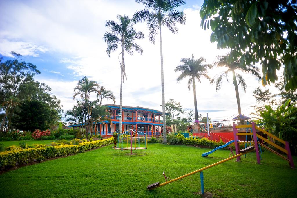 Campestre La Tata Resort 3*
